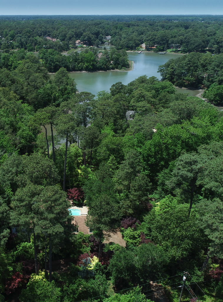 3325 Eagle Nest Point
