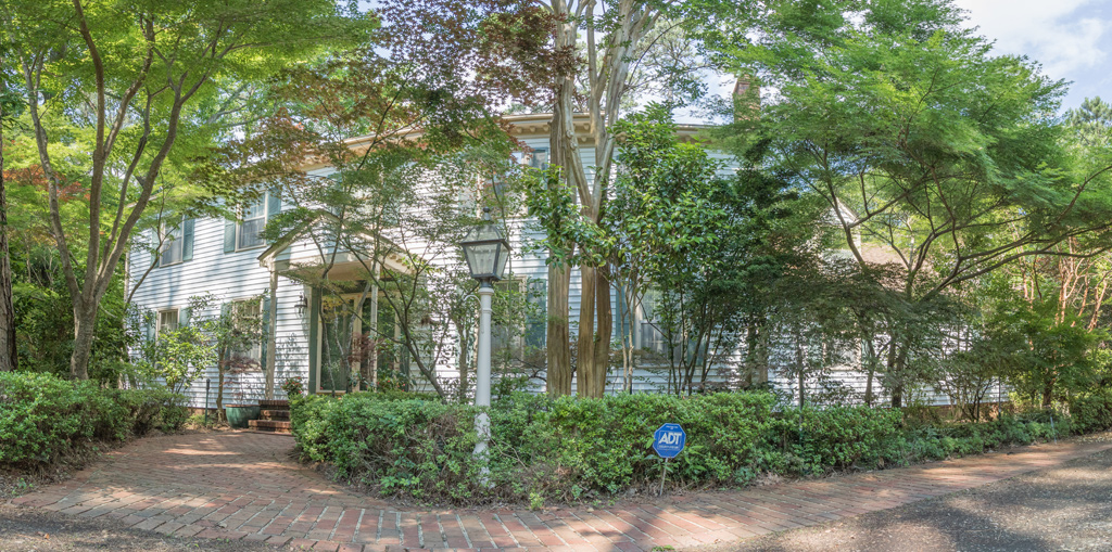 3325 Eagle Nest Point